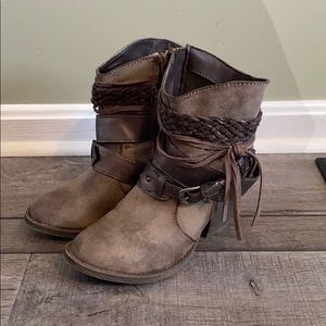 Western ankle boots